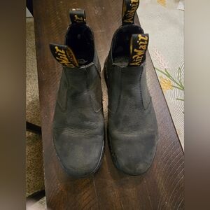 Dr. Martens Black Leather Unisex Boots Men's sz 8 Women's sz 9